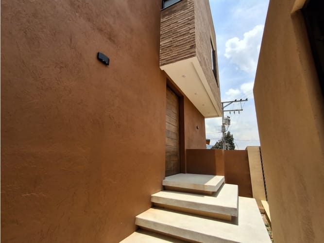 Casa de 4 alcobas en venta en Tunja, Tunja, 271 m² · foto 3 de 24