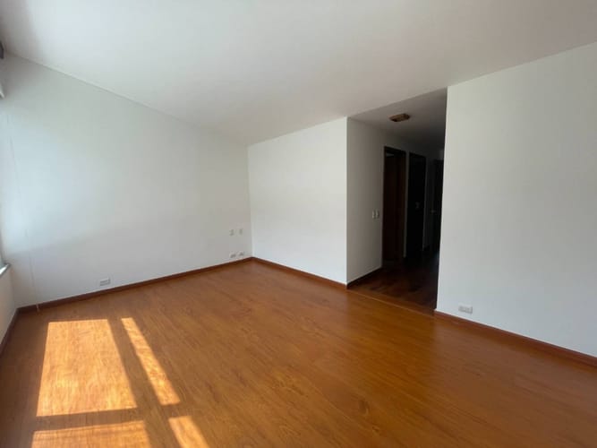 Apartamento de 3 alcobas en venta en Los Rosales, Bogotá, 170 m² · foto 15 de 22