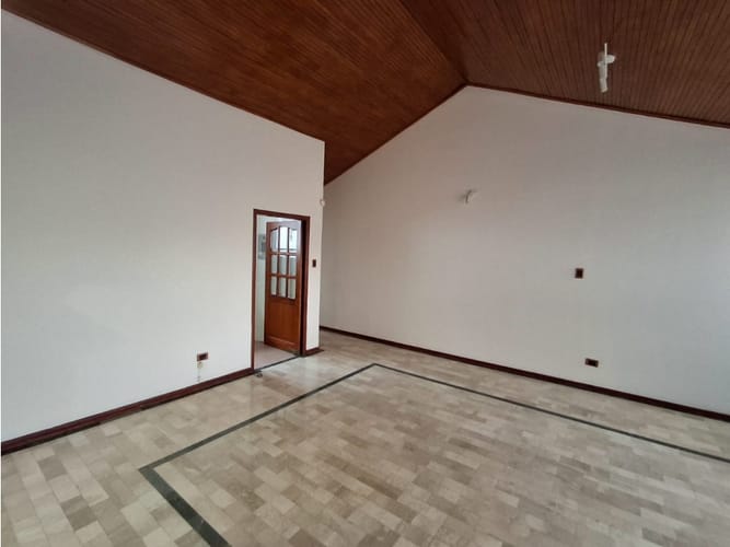 Apartamento de 5 alcobas en venta en Tunja, Tunja, 161 m² · foto 7 de 24