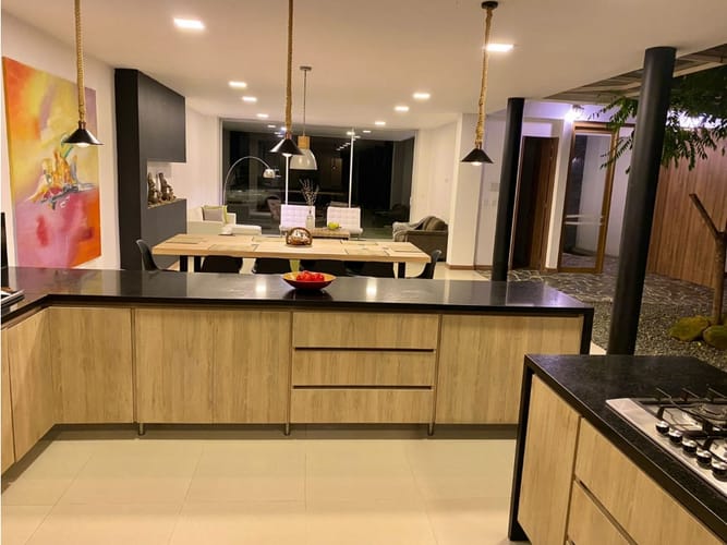 Casa de 5 alcobas en venta en Santagueda, Manizales, 400 m² · foto 13 de 20