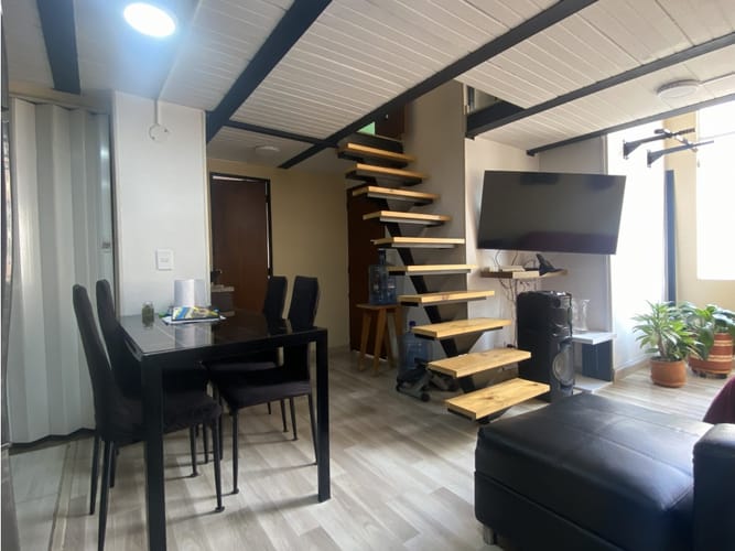 Apartamento de 3 alcobas en venta en Villa Alsacia 2, Bogotá, 60 m² · foto 2 de 24