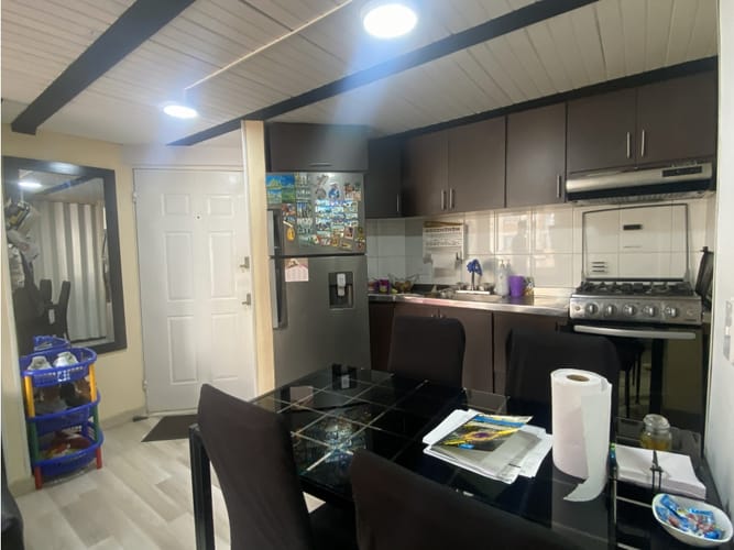 Apartamento de 3 alcobas en venta en Villa Alsacia 2, Bogotá, 60 m² · foto 6 de 24