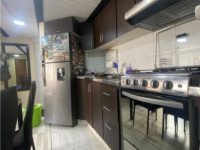 Apartamento de 3 alcobas en venta en Villa Alsacia 2, Bogotá, 60 m² · foto 10 de 24