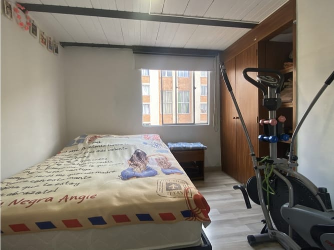Apartamento de 3 alcobas en venta en Villa Alsacia 2, Bogotá, 60 m² · foto 13 de 24