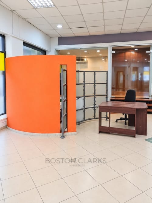 LOCAL COMERCIAL EN ALQUILER EN AGUADA · Foto 3