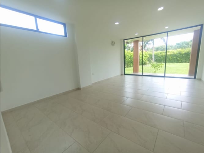 Casa de 3 alcobas en venta en Villavicencio, 300 m² · foto 8 de 23