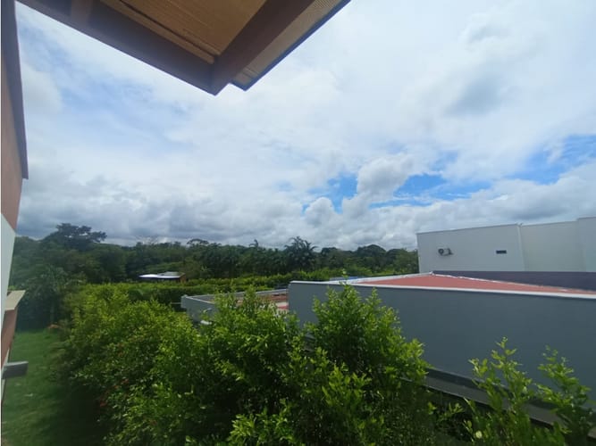 Casa de 3 alcobas en venta en Villavicencio, 300 m² · foto 17 de 23