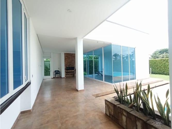 Casa de 4 alcobas en venta en La Cecilia, Villavicencio, 645 m² · foto 5 de 24