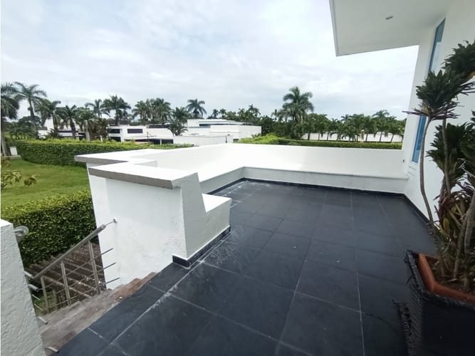 Casa de 4 alcobas en venta en La Cecilia, Villavicencio, 645 m² · foto 8 de 24