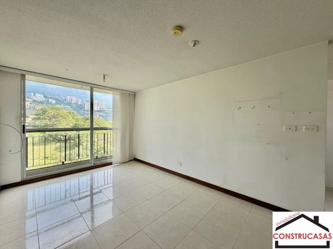 Apartamento de 3 alcobas en venta en Calasanz, Medellín, 65 m² · foto 2 de 18