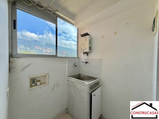 Apartamento de 3 alcobas en venta en Calasanz, Medellín, 65 m² · foto 4 de 18