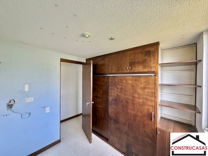 Apartamento de 3 alcobas en venta en Calasanz, Medellín, 65 m² · foto 6 de 18