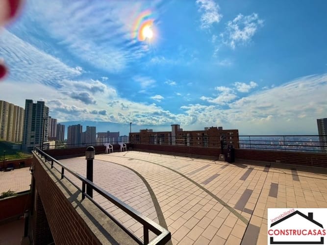 Apartamento de 3 alcobas en venta en Calasanz, Medellín, 65 m² · foto 14 de 18