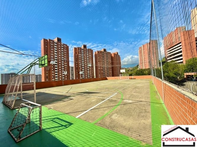 Apartamento de 3 alcobas en venta en Calasanz, Medellín, 65 m² · foto 15 de 18