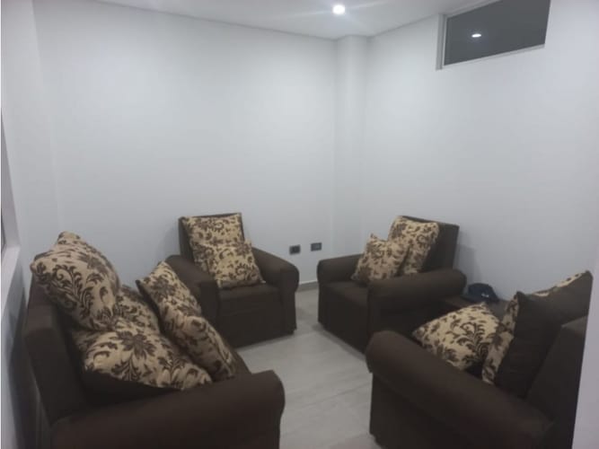 Casa de 5 alcobas en venta en Cd. Comfaboy, Tunja, 290 m² · foto 8 de 24