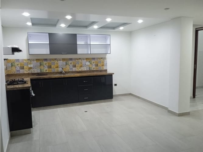 Casa de 5 alcobas en venta en Cd. Comfaboy, Tunja, 290 m² · foto 11 de 24
