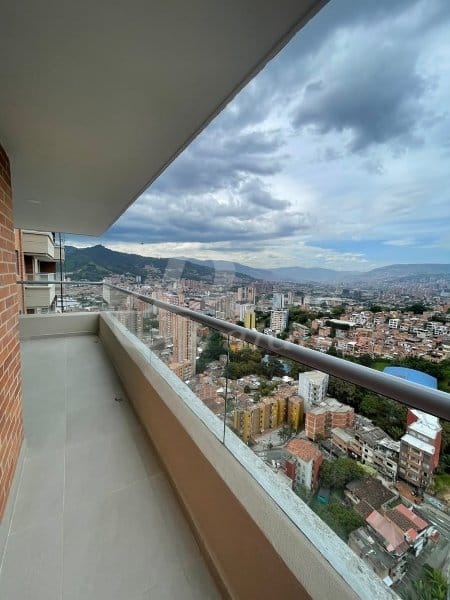 Apartamento de 3 alcobas en arriendo en Las Lomitas, Sabaneta, 87 m² · foto 8 de 18