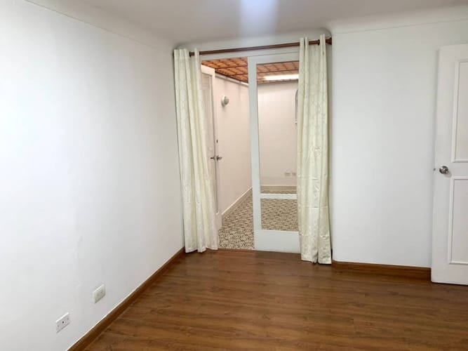 Apartamento de 3 alcobas en venta en Santa Barbara Central, Bogotá, 145 m² · foto 10 de 17