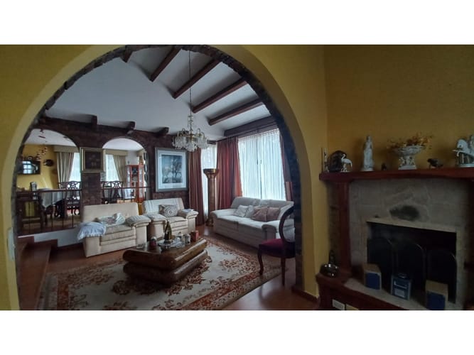 Casa de 5 alcobas en venta en Tunja, Tunja, 490 m² · foto 7 de 24
