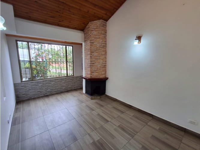 Casa de 3 alcobas en venta en Tunja, Tunja, 109 m² · foto 2 de 24