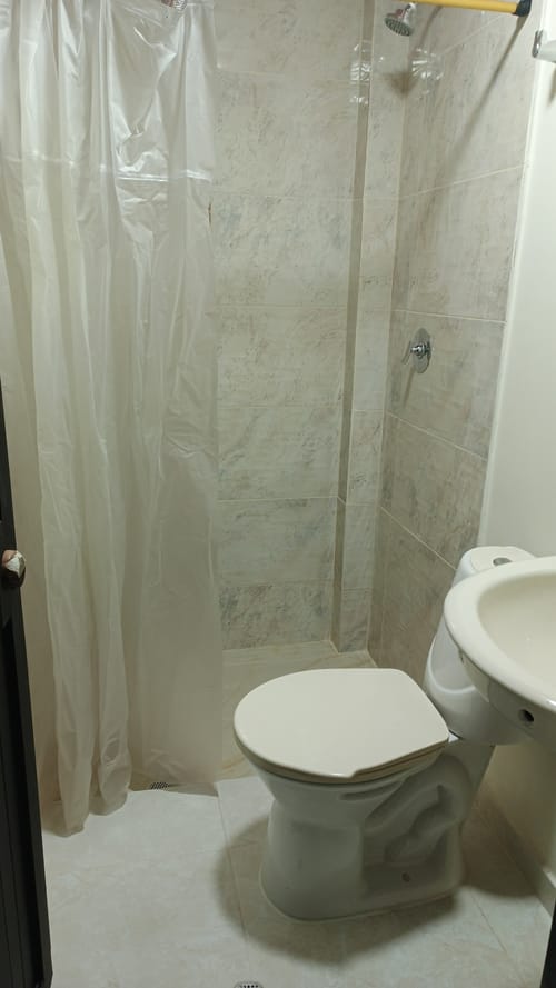 Apartamento de 2 alcobas en arriendo en Lago Timiza, Bogotá, 20 m² · foto 3 de 7