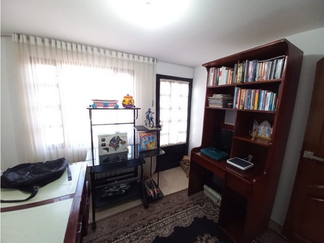 Casa de 6 alcobas en venta en Ub. Balcones De Terranova, Tunja, 194 m² · foto 23 de 24
