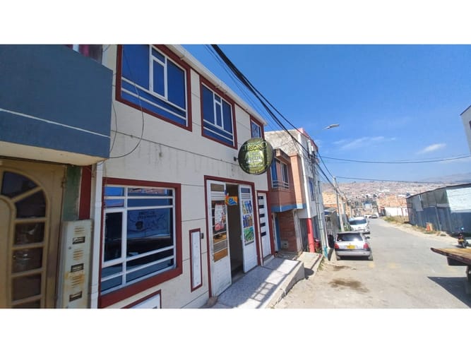 Casa de 6 alcobas en venta en El Dorado, Tunja, 165 m² · foto 3 de 24
