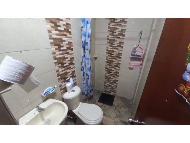 Casa de 6 alcobas en venta en El Dorado, Tunja, 165 m² · foto 12 de 24