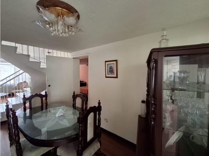 Casa de 9 alcobas en venta en Villa Olimpica, Tunja, 241 m² · foto 7 de 24