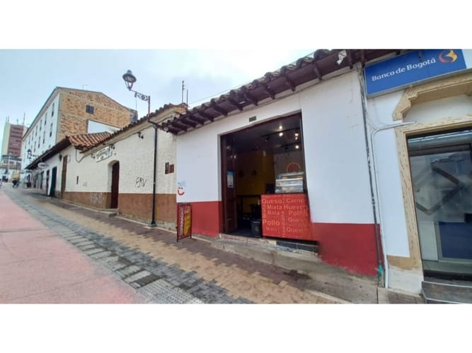 Casa de 6 alcobas en venta en Centro Historico, Tunja, 307 m² · foto 2 de 24