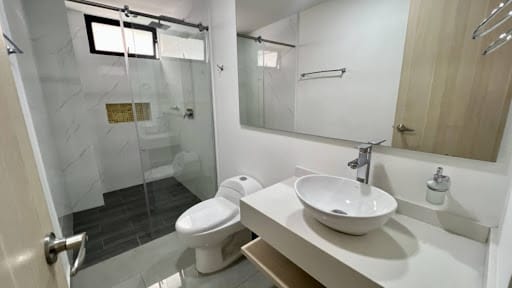 Apartamento de 3 alcobas en arriendo en Belén Rosales, Medellín, 80 m² · foto 6 de 15