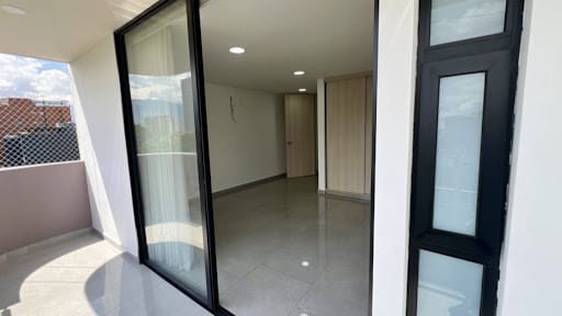 Apartamento de 3 alcobas en arriendo en Belén Rosales, Medellín, 80 m² · foto 15 de 15