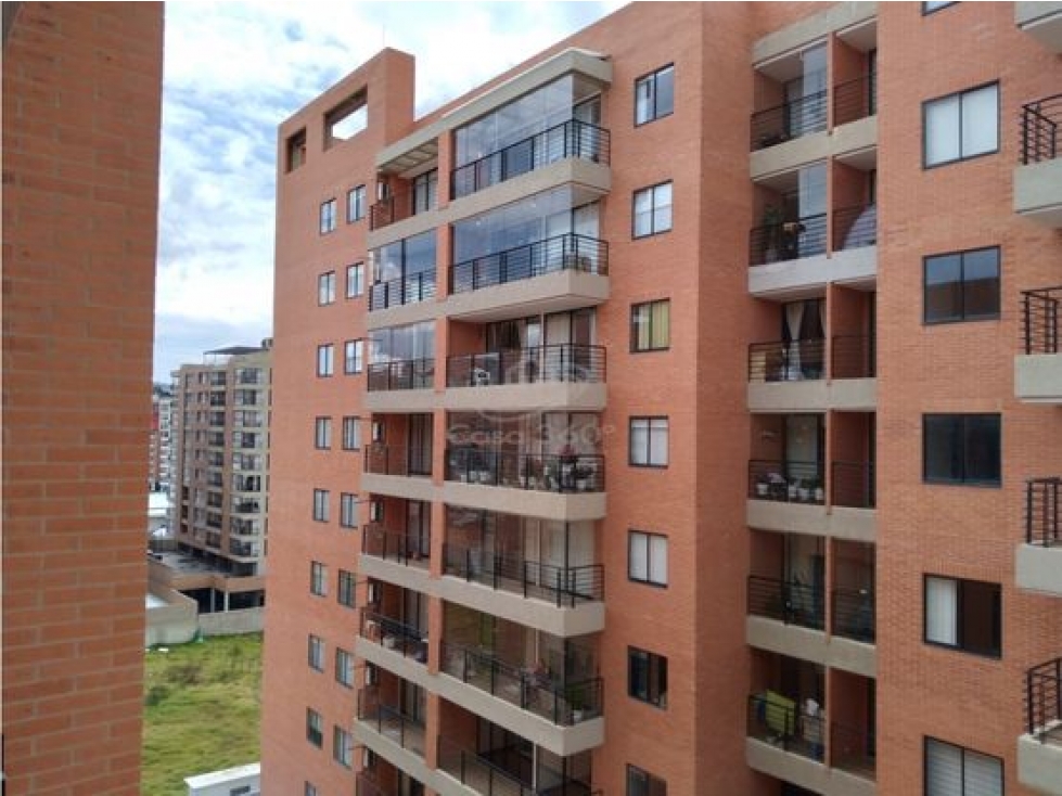 Apartamento de 3 alcobas en venta en Maldonado, Tunja, 107 m² · foto 2 de 24