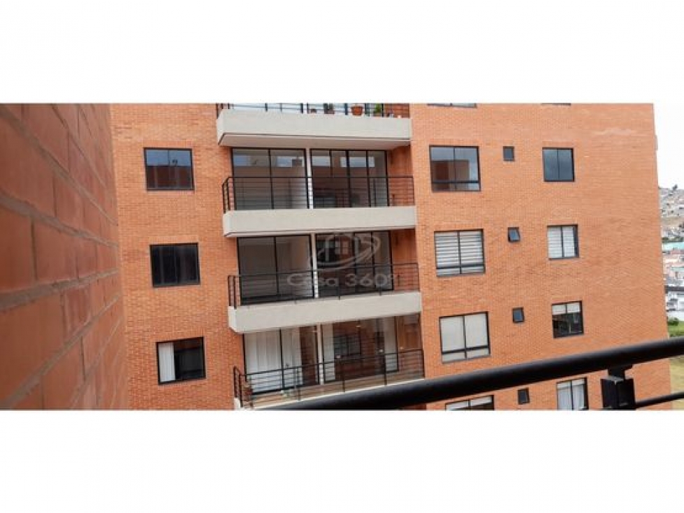 Apartamento de 3 alcobas en venta en Maldonado, Tunja, 107 m² · foto 4 de 24