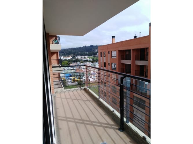 Apartamento de 3 alcobas en venta en Maldonado, Tunja, 107 m² · foto 22 de 24