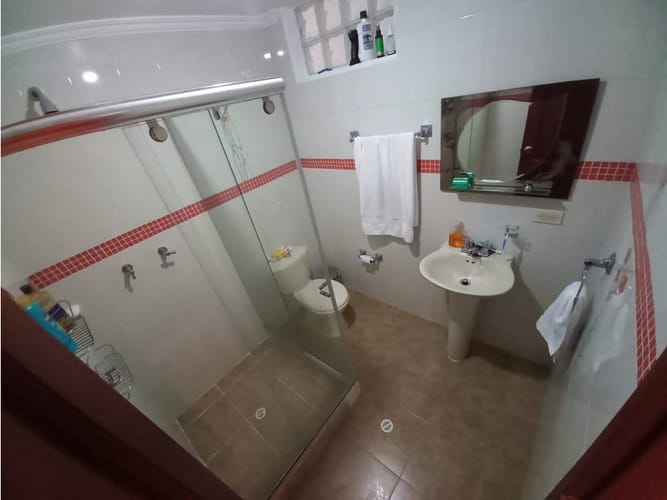 Casa de 5 alcobas en venta en Ub. El Recreo, Tunja, 263 m² · foto 7 de 24