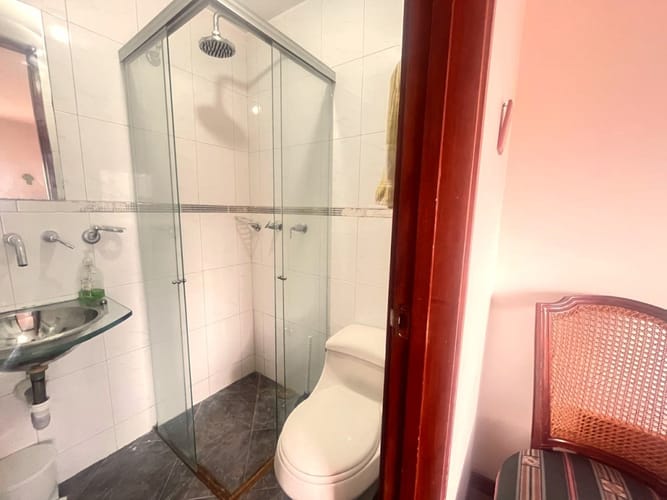 Apartamento en venta en Cedritos, Bogotá · foto 4 de 24