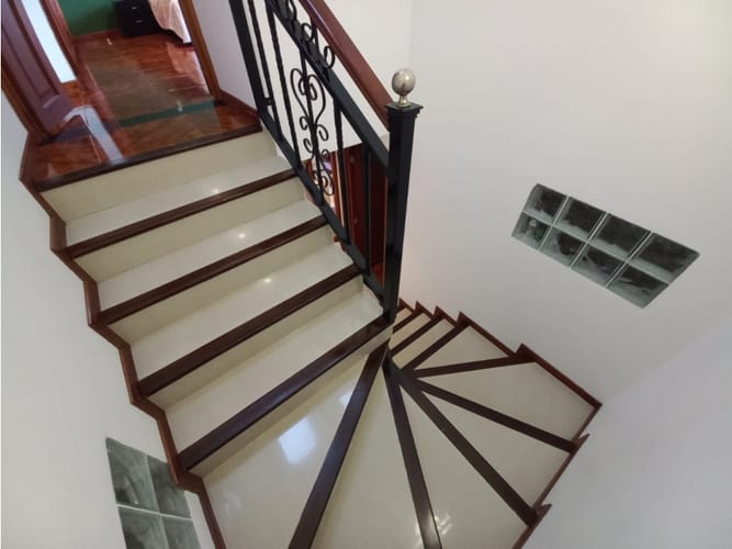 Casa de 5 alcobas en venta en Ub. El Recreo, Tunja, 263 m² · foto 17 de 24