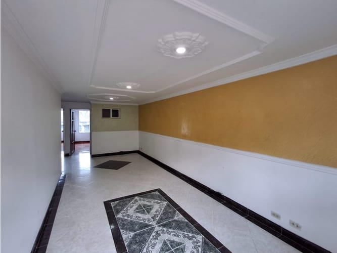 Casa de 7 alcobas en venta en Prados Del Norte, Tunja, 200 m² · foto 18 de 24