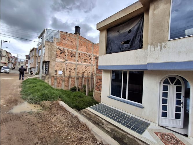 Casa de 7 alcobas en venta en Prados Del Norte, Tunja, 200 m² · foto 19 de 24
