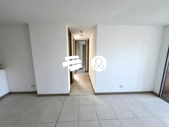 Apartamento de 3 alcobas en venta en La Inmaculada, Envigado, 69 m² · foto 8 de 24