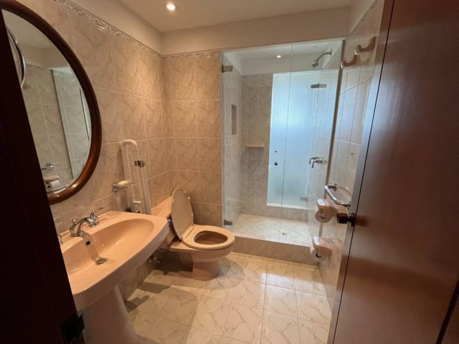 Casa de 4 alcobas en venta en Santa Barbara Alta, Bogotá, 414 m² · foto 19 de 24