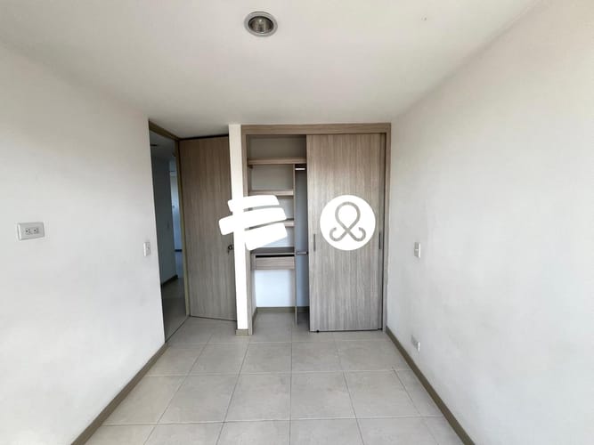 Apartamento de 3 alcobas en venta en La Inmaculada, Envigado, 69 m² · foto 23 de 24