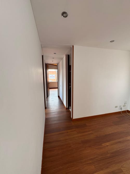 Apartamento de 3 alcobas en venta en Ciudad Alsacia, Bogotá, 87 m² · foto 9 de 16