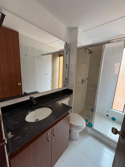 Apartamento de 3 alcobas en venta en Ciudad Alsacia, Bogotá, 87 m² · foto 10 de 16