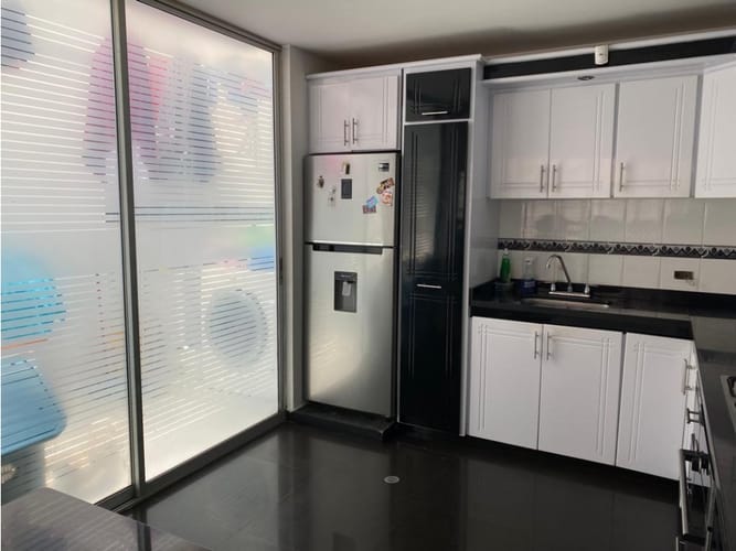 Casa de 6 alcobas en venta en Santa Ines, Tunja, 239 m² · foto 4 de 24