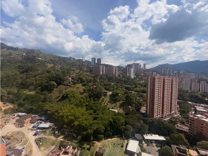 Apartamento de 3 alcobas en arriendo en Asdesillas, Sabaneta, 90 m² · foto 12 de 20