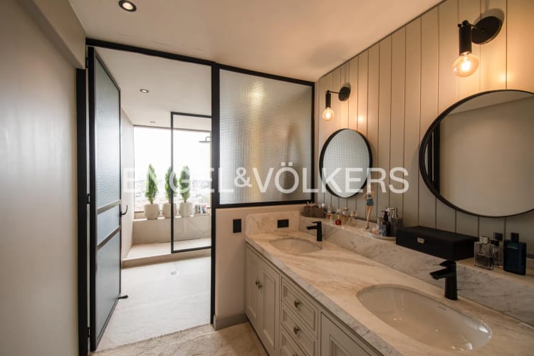 Apartamento de 3 alcobas en venta en Chicó Alto, Bogotá, 248 m² · foto 18 de 19
