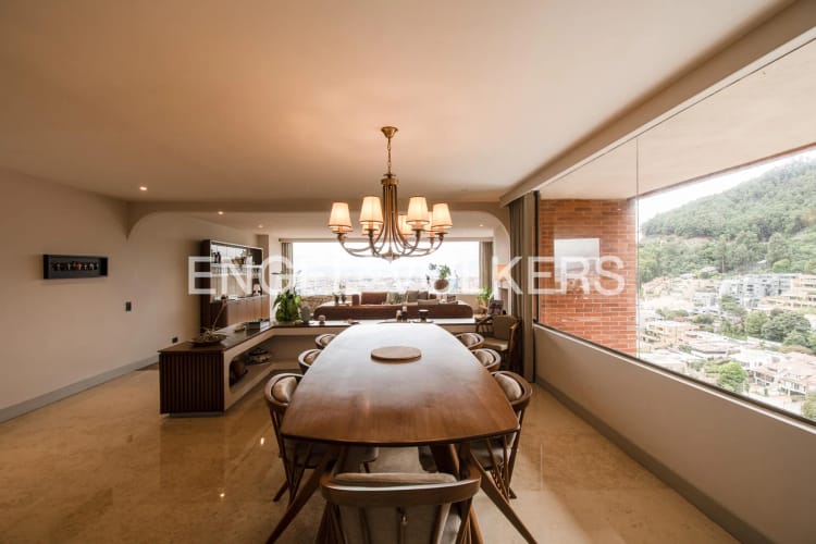 Apartamento de 3 alcobas en venta en Chicó Alto, Bogotá, 248 m² · foto 9 de 19