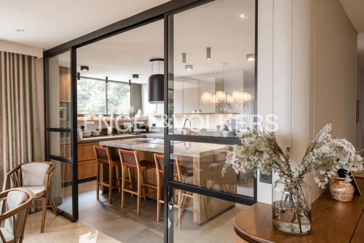 Apartamento de 3 alcobas en venta en Chicó Alto, Bogotá, 248 m² · foto 6 de 19